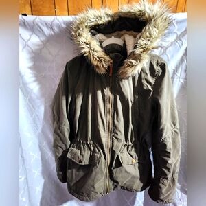 Faux Shearling-lined Parka Khaki green